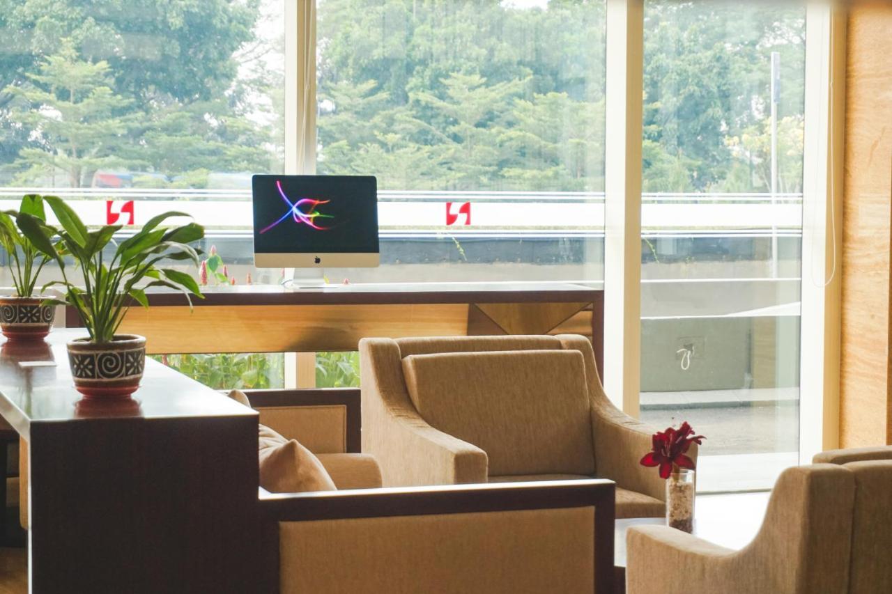 Swiss-Belcourt Serpong Ngoại thất bức ảnh