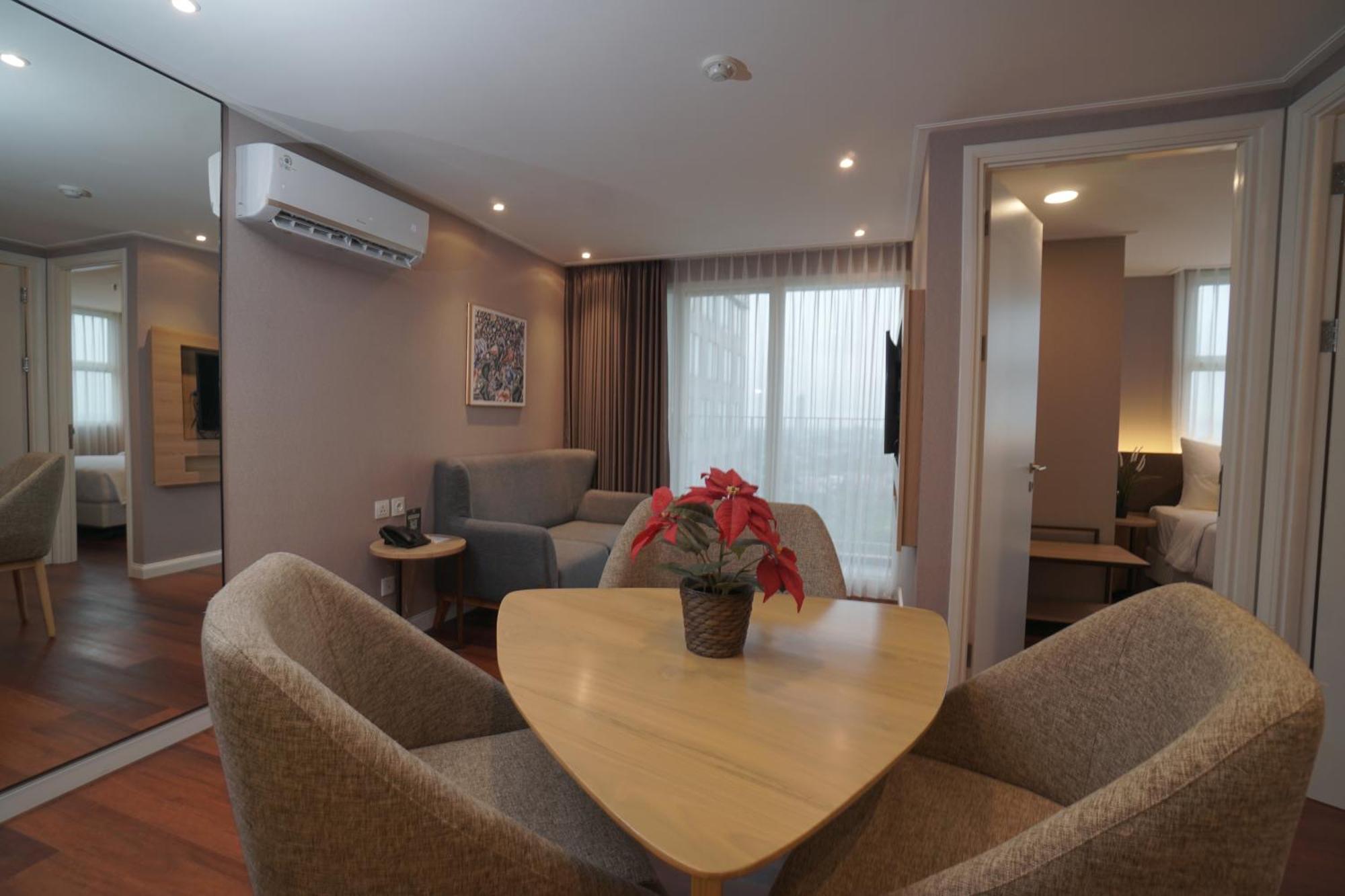 Swiss-Belcourt Serpong Ngoại thất bức ảnh
